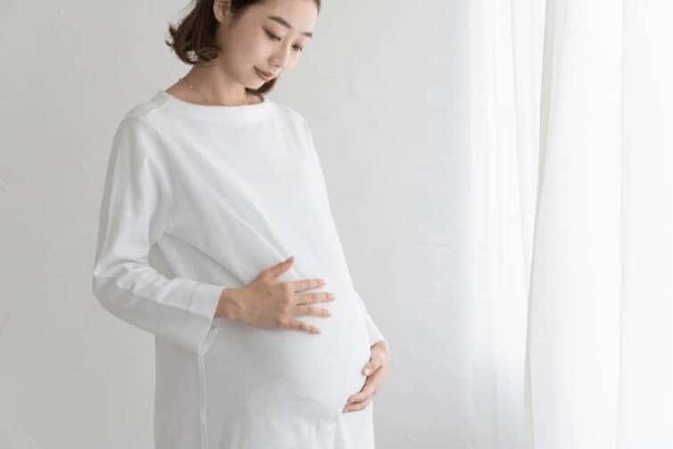胎動が弱い原因と受診の目安を紹介